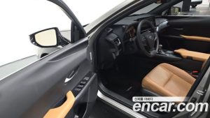 Lexus UX 2.0 2WD 2024 года из Южной Кореи