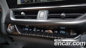 Lexus UX 2.0 2WD 2024 года из Южной Кореи
