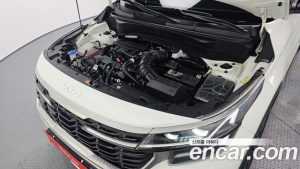 Kia Seltos Бензин 1.6 Turbo 2WD 2025 года из Южной Кореи