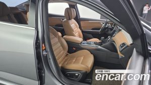 Renault-KoreaSamsung SM6 1.8 TCe Premiere 2023 года из Южной Кореи
