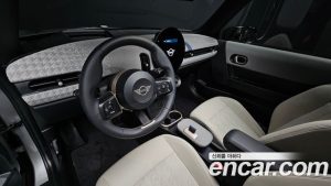 Mini Cooper Favoured 2025 года из Южной Кореи