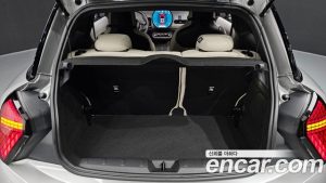 Mini Cooper Favoured 2025 года из Южной Кореи