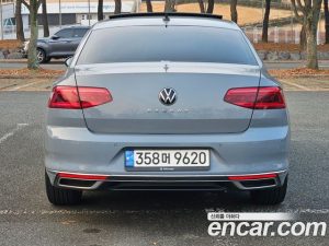 Volkswagen Passat 2.0 TDI Prestige 2022 года из Южной Кореи