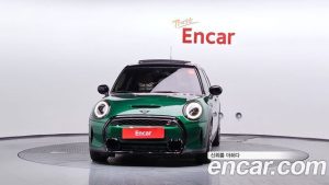 Mini Cooper 5Door CLASSIC 2024 года из Южной Кореи