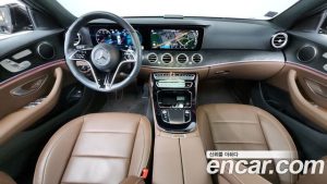 Mercedes-Benz E-Class E250 Avantgarde 2023 года из Южной Кореи