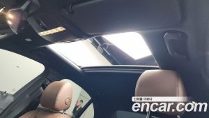 Mercedes-Benz E-Class E250 Avantgarde 2023 года из Южной Кореи