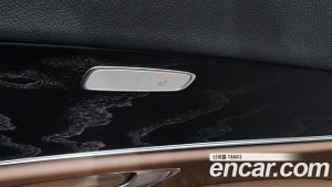 Mercedes-Benz E-Class E250 Avantgarde 2023 года из Южной Кореи