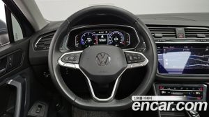 Volkswagen Tiguan 2.0 TDI Prestige 2024 года из Южной Кореи