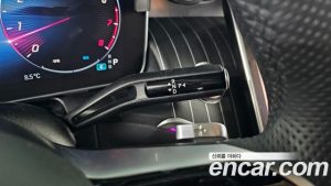 Mercedes-Benz GLC-Class GLC300 4MATIC AMG Line 2023 года из Южной Кореи