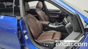 BMW i4 eDrive40 M Sport PRO 2023 года из Южной Кореи