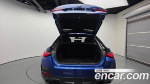 BMW i4 eDrive40 M Sport PRO 2023 года из Южной Кореи