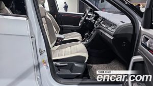 Volkswagen T-Roc 2.0 TDI Prestige 2022 года из Южной Кореи