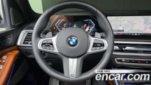 BMW X7 xDrive 40d M Sport 7-Seater 2025 года из Южной Кореи