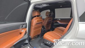 BMW X7 xDrive 40d M Sport 7-Seater 2025 года из Южной Кореи