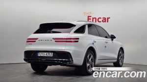 Genesis GV70 2.5T Бензин 2WD 2025 года из Южной Кореи