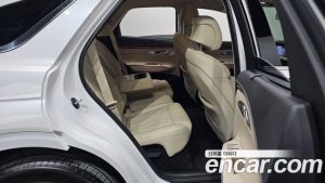 Genesis GV70 2.5T Бензин 2WD 2025 года из Южной Кореи