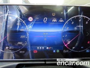 Mercedes-Benz C-Class C200 AMG Line 2025 года из Южной Кореи