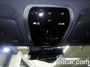 Mercedes-Benz C-Class C200 AMG Line 2025 года из Южной Кореи