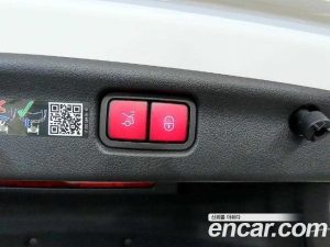 Mercedes-Benz C-Class C200 AMG Line 2025 года из Южной Кореи