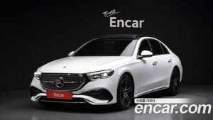 Mercedes-Benz E-Class E300 4MATIC AMG Line 2024 года из Южной Кореи