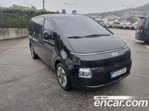 Hyundai Staria Tourer 11-Seater 2024 года из Южной Кореи
