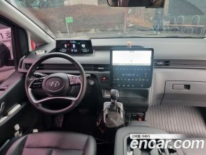 Hyundai Staria Tourer 11-Seater 2024 года из Южной Кореи