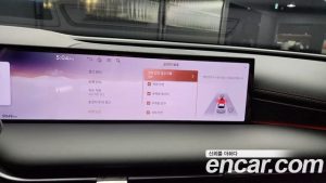 Genesis G80 Бензин 3.5 Turbo AWD 2025 года из Южной Кореи