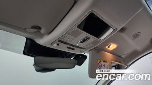 Land Rover Discovery Sport P250 SE 2023 года из Южной Кореи