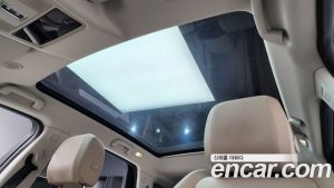 Land Rover Discovery Sport P250 SE 2023 года из Южной Кореи