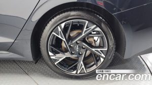Kia K5 Signature 2024 года из Южной Кореи