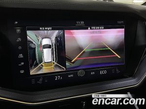 Volkswagen Touareg 3.0 TDI R-Line 2023 года из Южной Кореи
