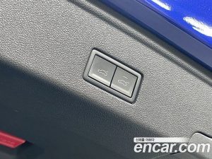 Volkswagen Touareg 3.0 TDI R-Line 2023 года из Южной Кореи