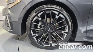 Kia K5 1.6 Turbo 2024 года из Южной Кореи