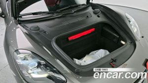 Porsche 718 4.0 GTS 2024 года из Южной Кореи