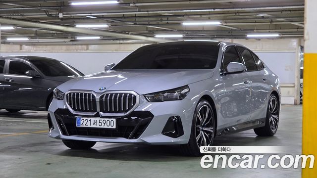 BMW 5-Series 530i xDrive M Sport 2025 года из Кореи