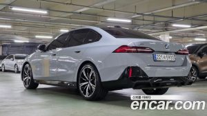 BMW 5-Series 530i xDrive M Sport 2025 года из Южной Кореи