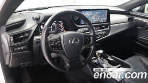 Lexus ES Executive 2026 года из Южной Кореи