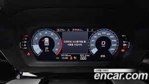 Audi A3 40 TFSI Premium 2023 года из Южной Кореи