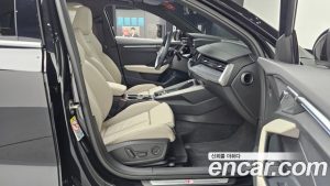 Audi A3 40 TFSI Premium 2023 года из Южной Кореи