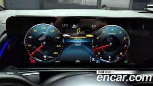 Mercedes-Benz GLB-Class GLB250 4MATIC 2023 года из Южной Кореи