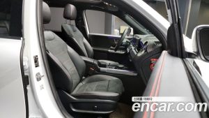 Mercedes-Benz GLB-Class GLB250 4MATIC 2023 года из Южной Кореи