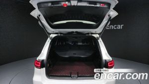 Mercedes-Benz GLB-Class GLB250 4MATIC 2023 года из Южной Кореи