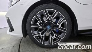 BMW 5-Series 530e M Sport 2024 года из Южной Кореи