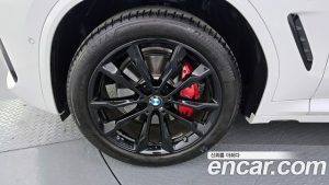 BMW X4 xDrive20i M Sport PRO 2025 года из Южной Кореи