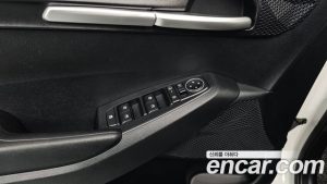 Kia Seltos Бензин 1.6 Turbo 2WD 2025 года из Южной Кореи