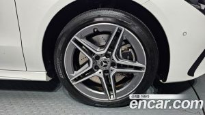 Mercedes-Benz CLA-Class CLA250 4MATIC 2024 года из Южной Кореи