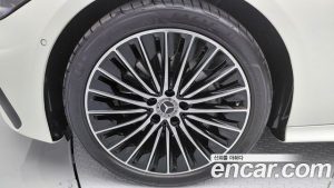 Mercedes-Benz CLE-Class CLE200 Coupe 2024 года из Южной Кореи