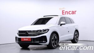 Volkswagen Touareg 3.0 TDI Prestige 2024 года из Южной Кореи