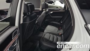 Volkswagen Touareg 3.0 TDI Prestige 2024 года из Южной Кореи