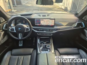 BMW X7 M60i xDrive M Sport 6 2025 года из Южной Кореи